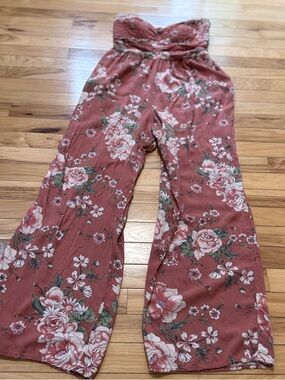 Band of Gypsies Strapless Floral Jumpsuit Dusty Rose  Size L 🌺